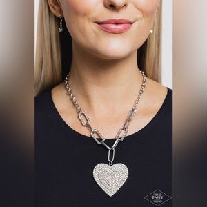 Roadside Romance - White